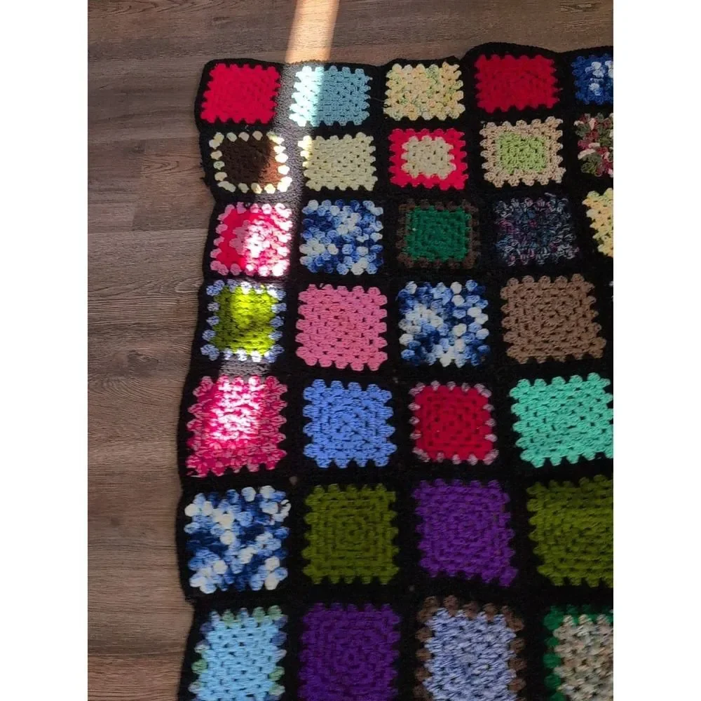 vintage granny square crochet AFGHAN throw blanket decor boho chic 44